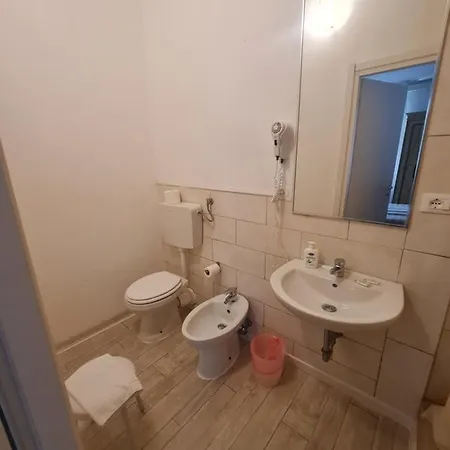 Lovely In 3* Венеция