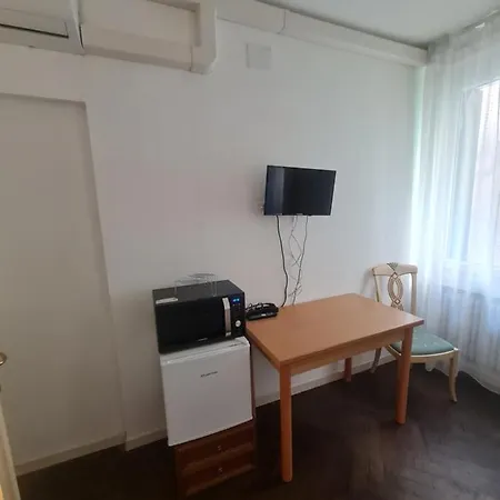 Lovely In Гостевой дом Венеция