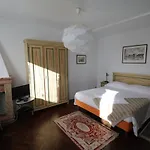 Casa de hóspedes Lovely In