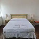 Casa de hóspedes Lovely In 3*